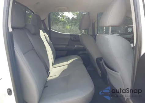 2019 Toyota Tacoma Sr5 V6 z USA, uszkodzony, nr VIN 3TMAZ5CN9KM100595